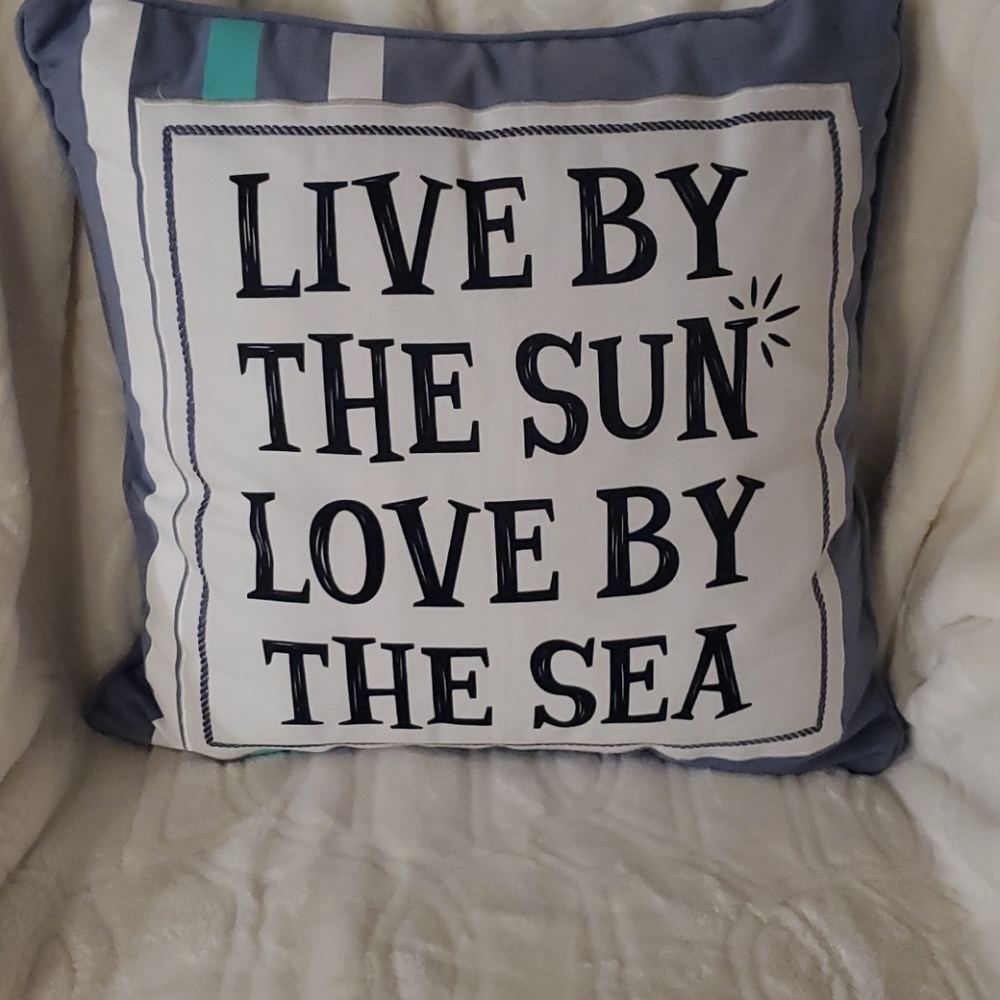 COASTAL  PILLOW